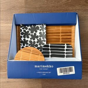 Marimekko x Target Black & Natural Wood 4-Piece Serving Set